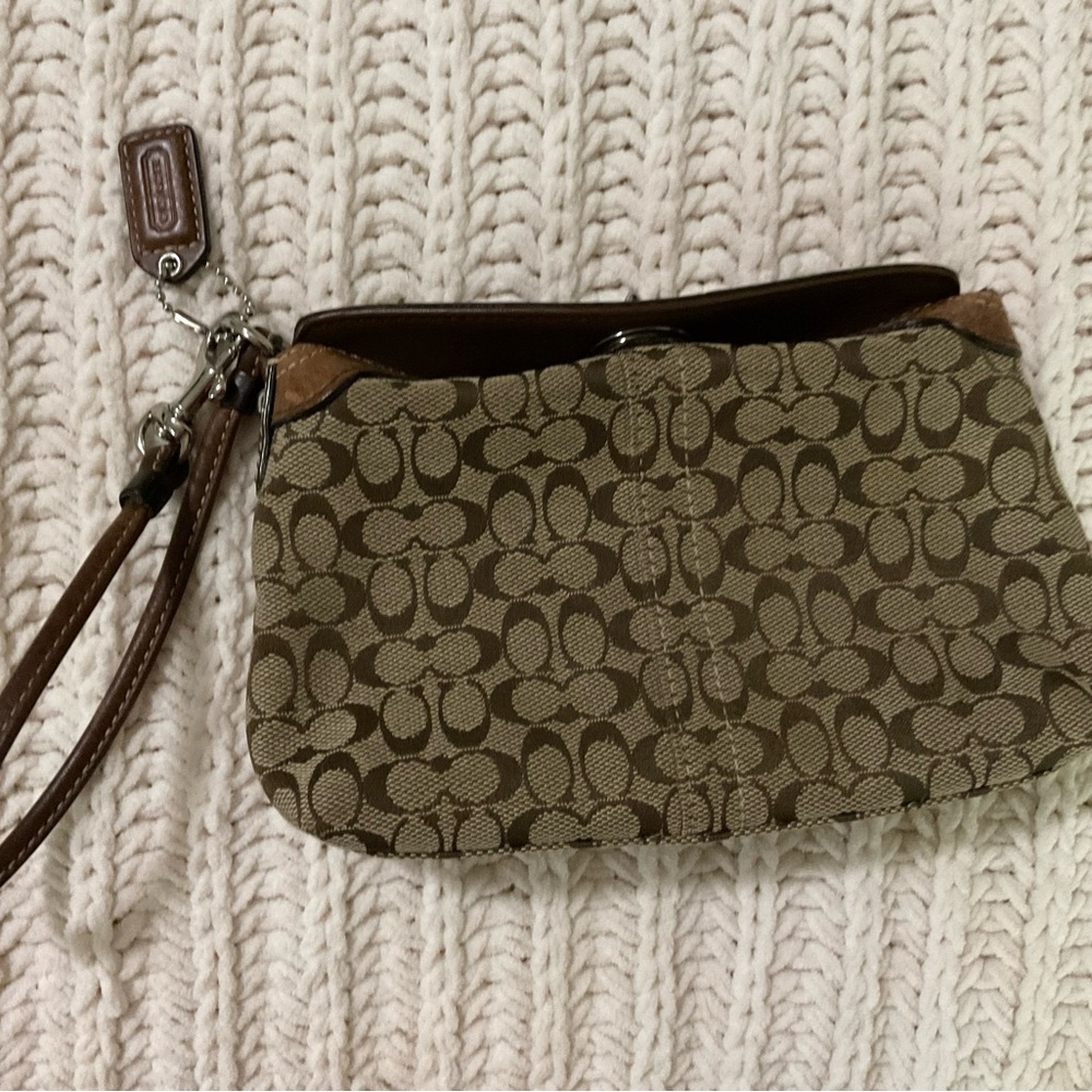 Coach Mini Clutch/Change Purse EUC